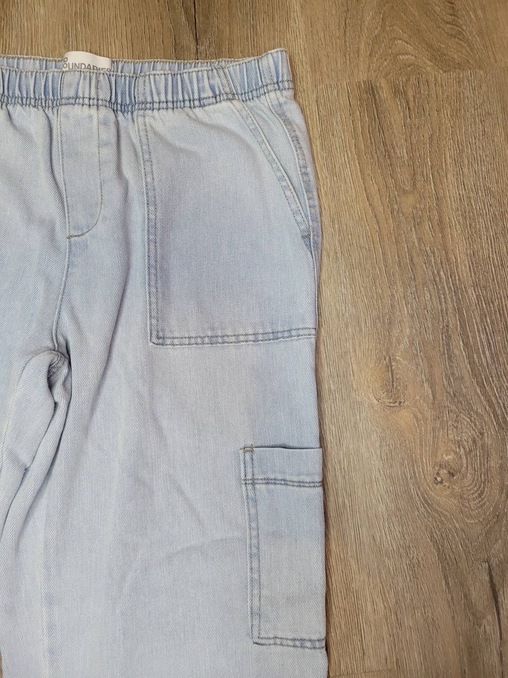 No Boundaries Light Blue Straight Leg Cargo Jeans - Picture 2 of 5